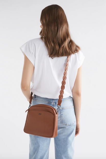 Arna Crossbody