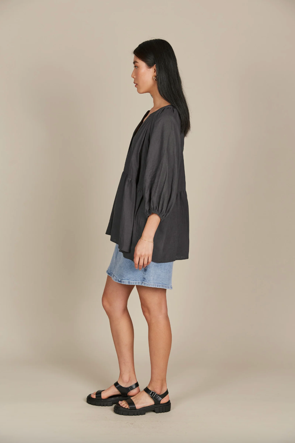 Amelie Button Top - Graphite