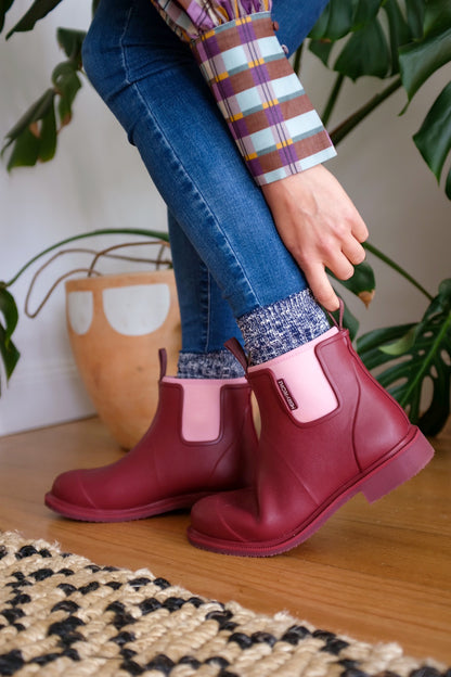 Merry People Bobbi Gumboots/Rainboots - Beetroot