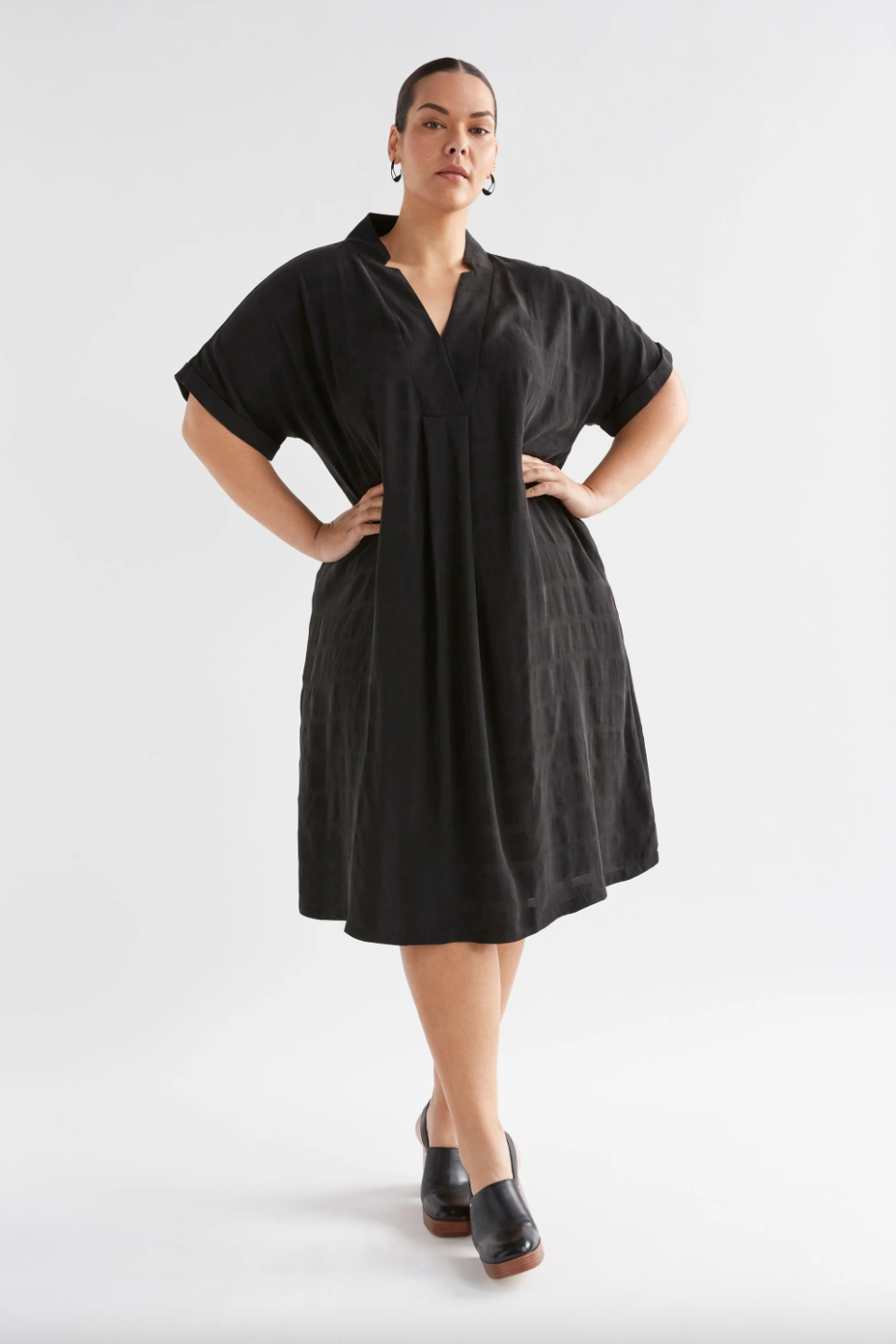 Flekke Dress - Black