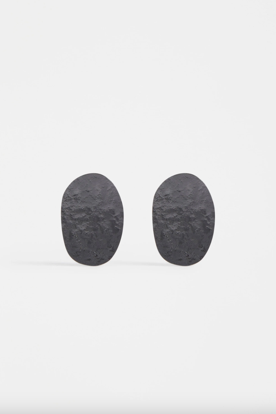 Gild Stud Earring - Gunmetal