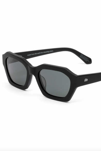 Kinetic Polarised Sunglasses - Matte Black