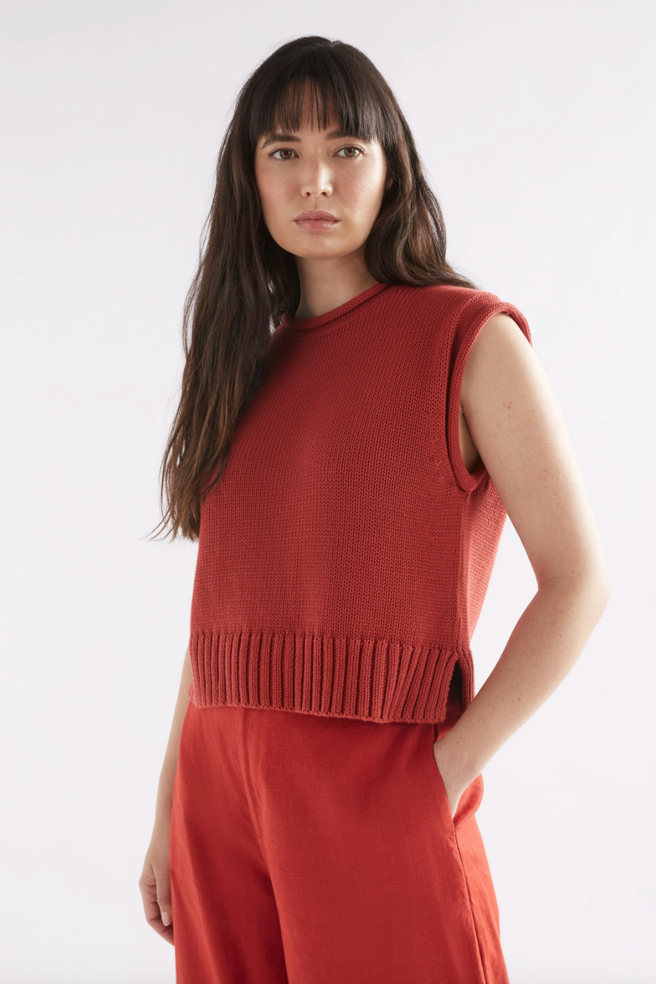 Lunel Knit Vest - Sangria