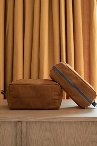 Marlo Contrast Wash Bag - Masala/Lupin