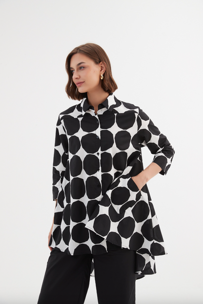 Print Swing Back Shirt - Black Spot