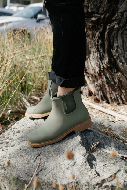 Merry People Bobbi Gumboots/Rainboots - Khaki