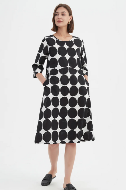 Curve Seam Poplin Dress - Black Spot