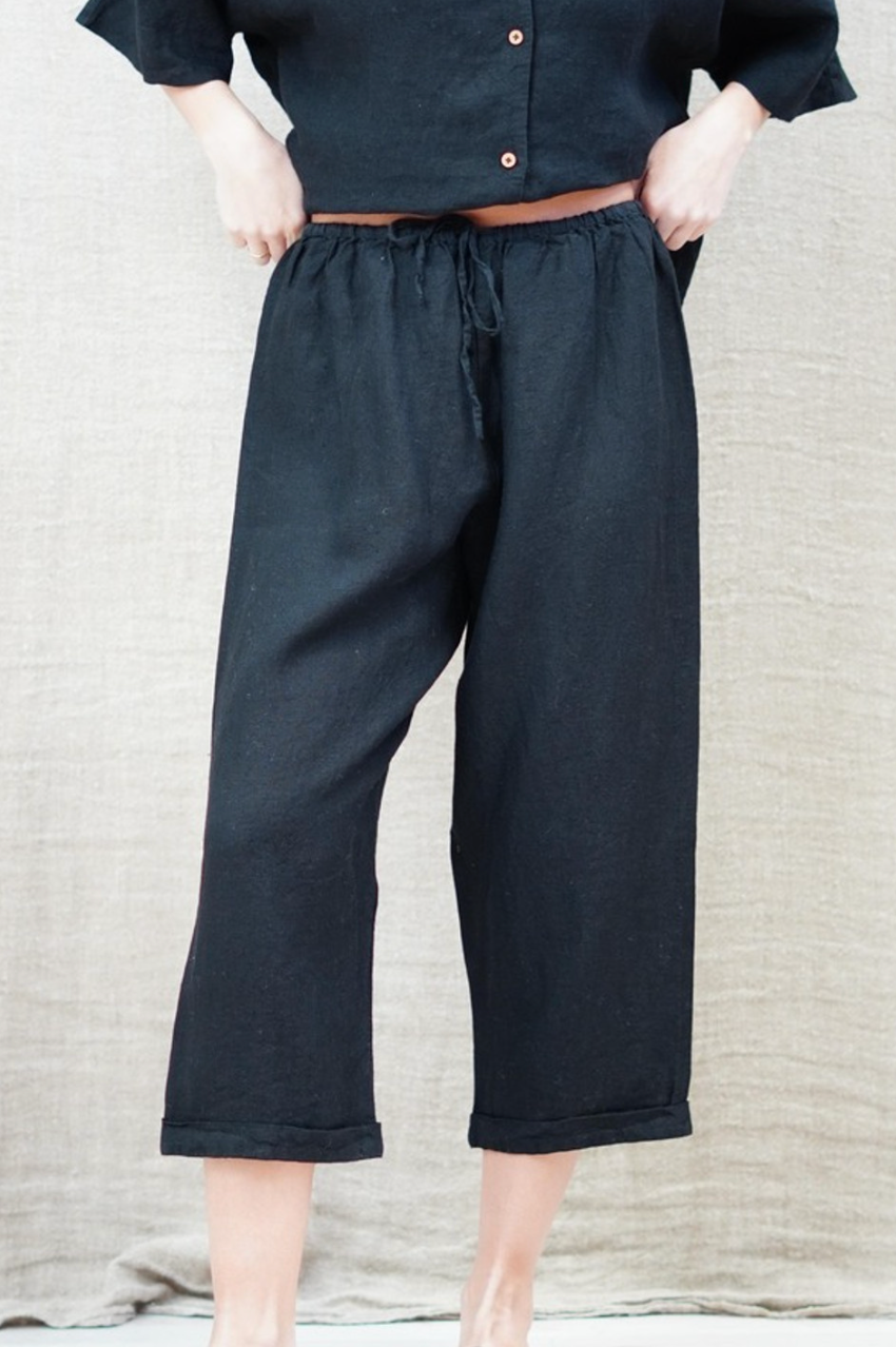 Tilly Linen 3/4 Pants - Black