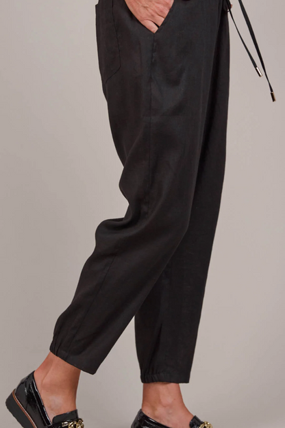 Laax Relaxed Pant - Black