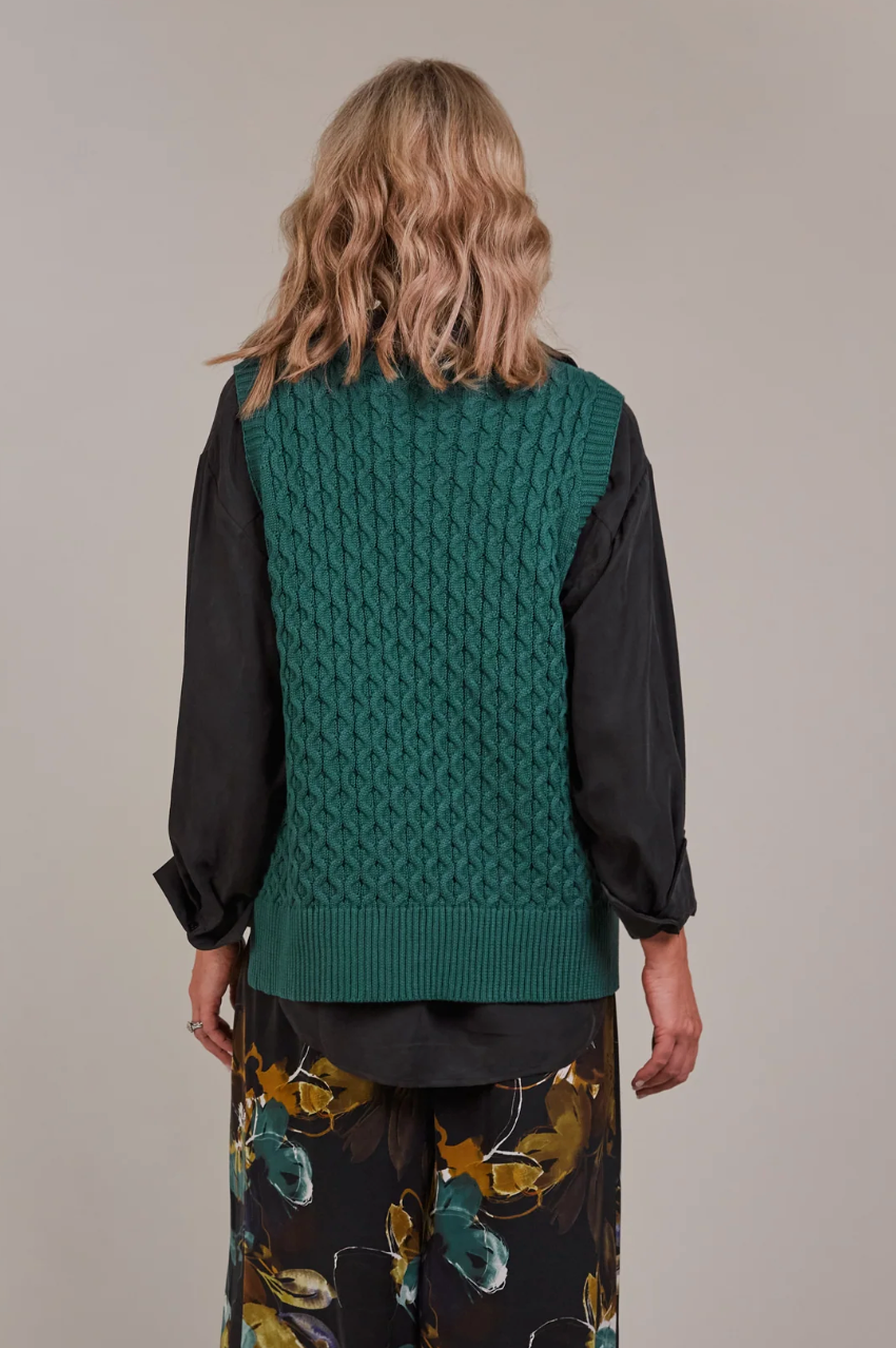 Naviva Vest - Peacock