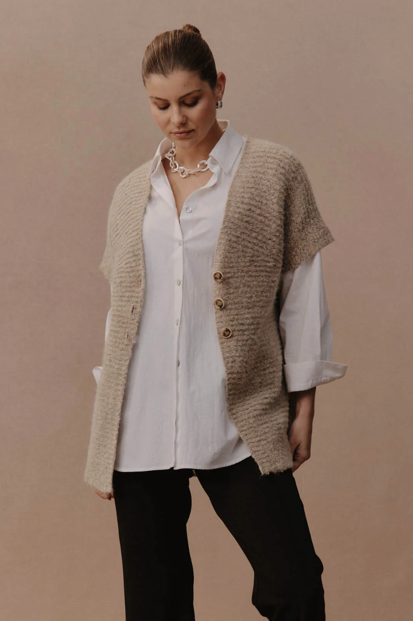 Folie Button Vest - Oat