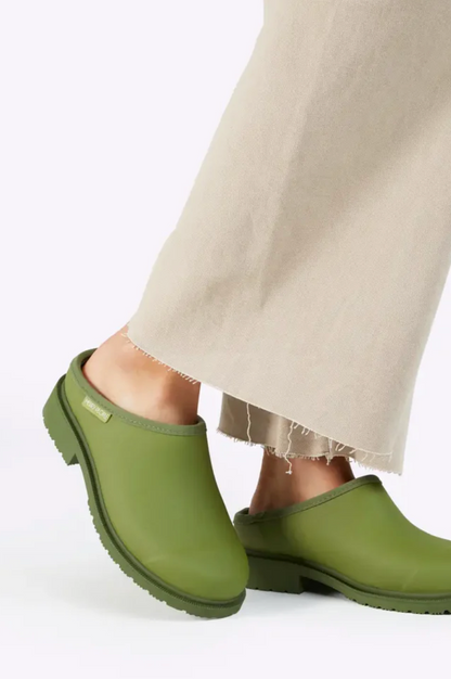 Merry People Billie Clog - Bright Olive