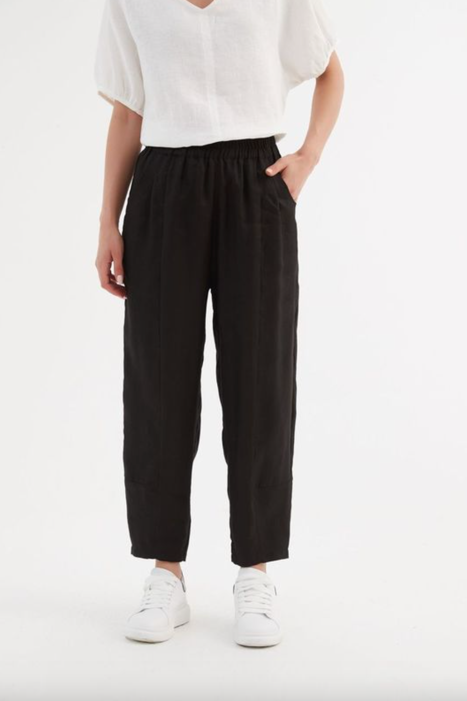 Tapered Linen Jogger - Black