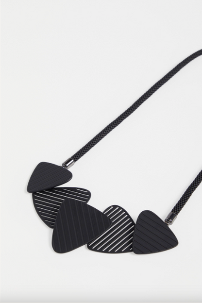 Tri Necklace - Black