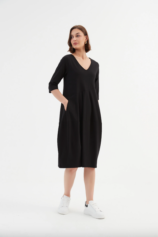 V Neck Diagonal Seam Dress - Black